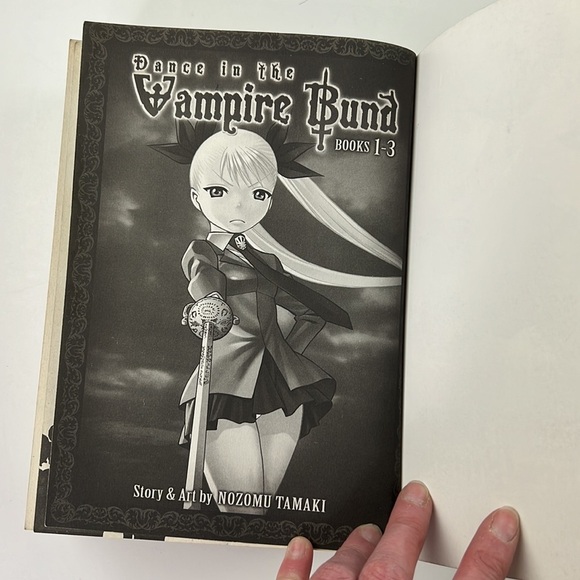 Japanese Manga - Dance in the Vampire Bundt - Picture 6 of 7